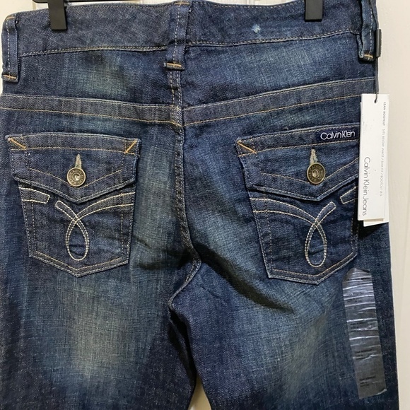 Calvin Klein Lean Boot Cut Jeans w/ Flap Pocket- Sz 6 - Picture 11 of 11